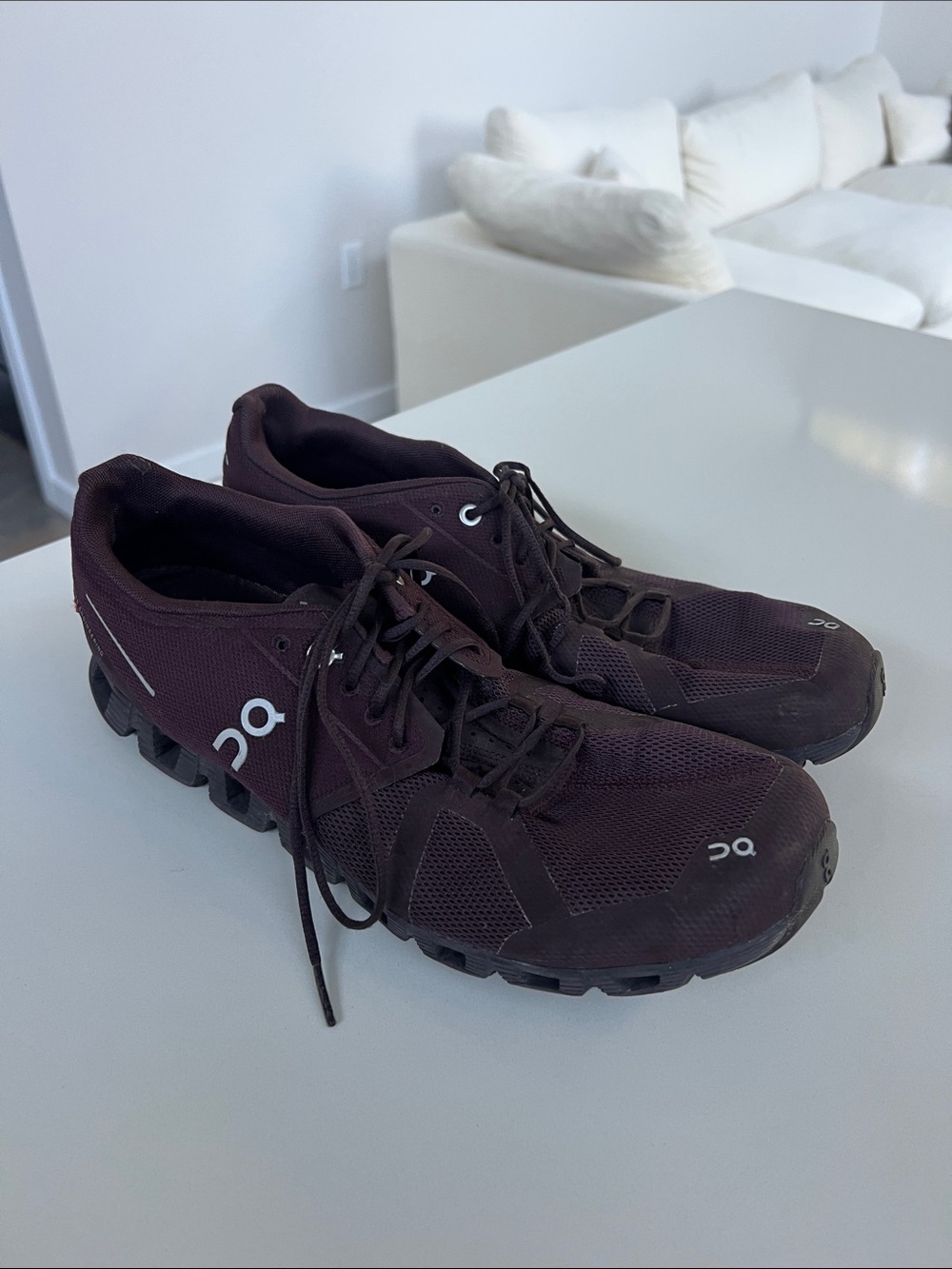 On Running cloud lace up sneakers dark purple brown running shoes men’s 10.5